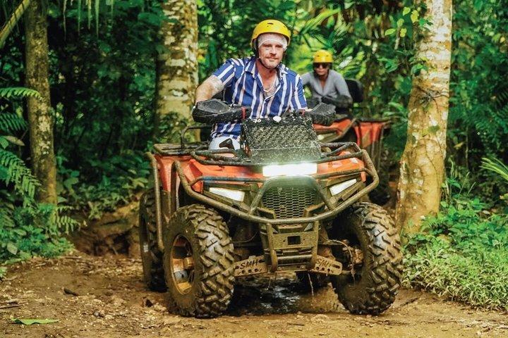 インフィニティプールバー付きプライベートATVツアーパッケージ