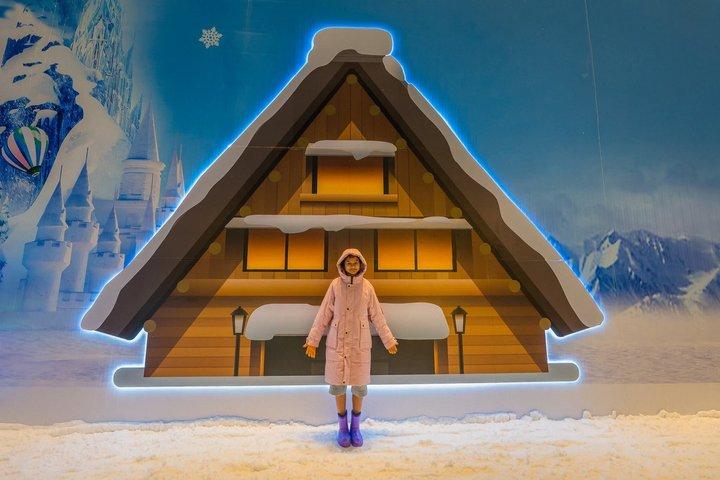 ウィンターワンダーランド パタヤ 本物の雪パーク入場券
