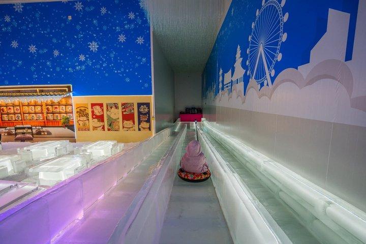 ウィンターワンダーランド パタヤ 本物の雪パーク入場券