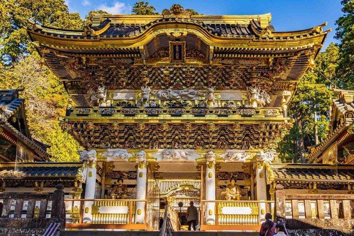 日光東照宮と日本語酒蔵見学ツアー