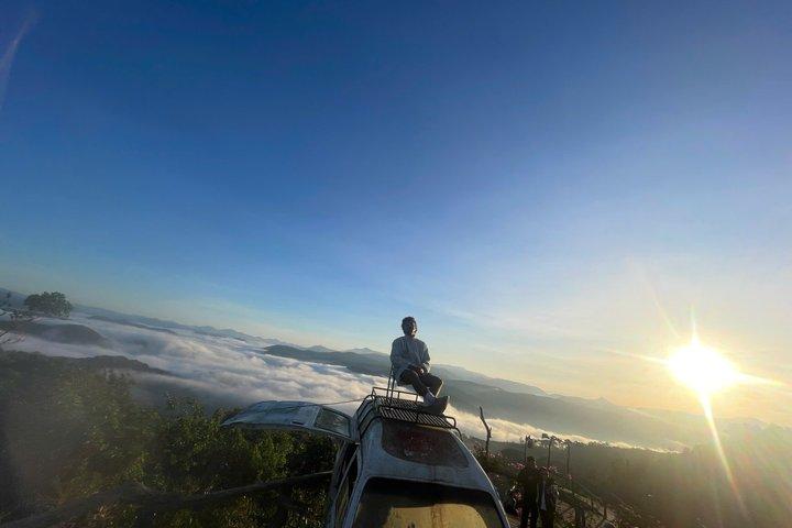 Da Lat Sunrise Cloud Hunting, Tea Hills & Local Breakfast