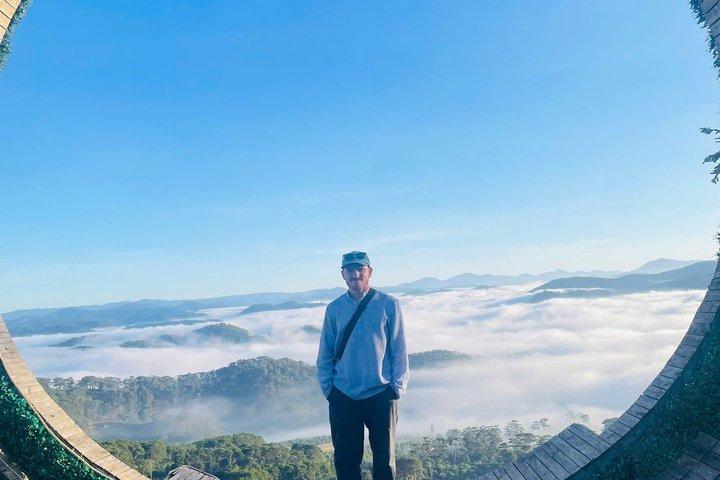 Da Lat Sunrise Cloud Hunting, Tea Hills & Local Breakfast