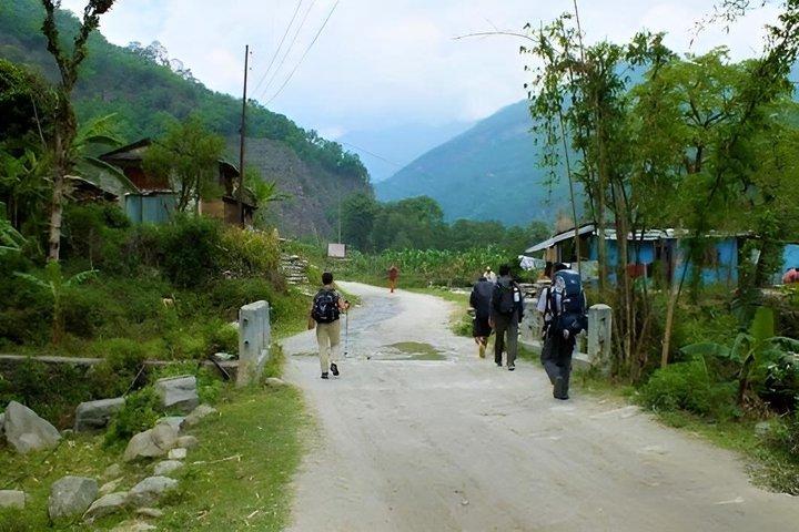 Randonnée privée de 3 jours dans les contreforts d'Annapurna