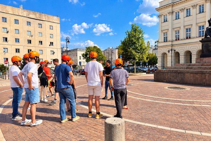 ワルシャワEスクーターツアー：旧市街＆市内中心部ガイド付き（1.5時間または3.5時間）