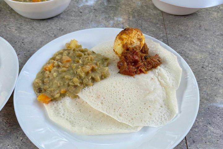 ガイド付きの高知とマットンチェリー料理ウォーキングツアー