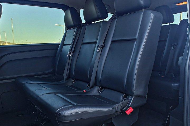 アテネVIPの到着と出発の輸送を組み合わせた
