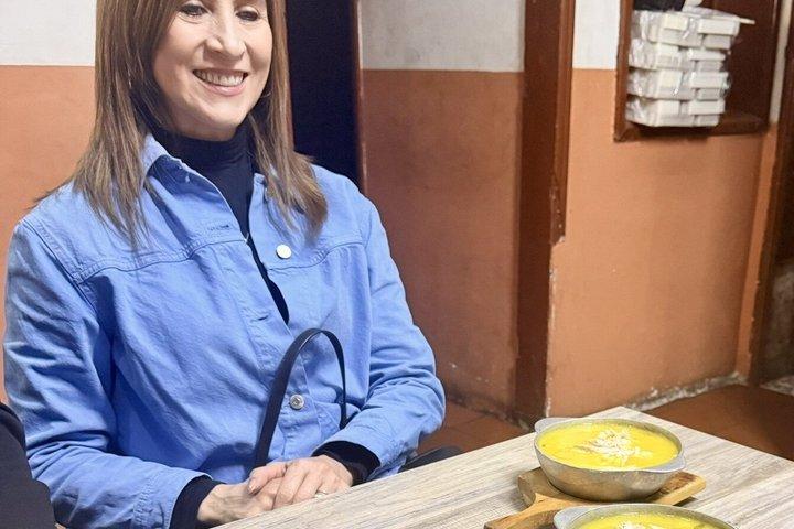 ボゴタフードツアー：ラ・カンデラリアの中心で味わう7つの味