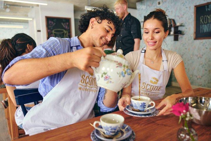 London Traditionell engelsk Scone Making och Tea Workshop
