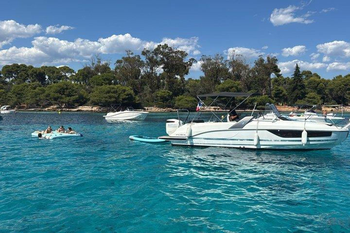 Cap Antibes and Billionaires Bay Private Boat Tour