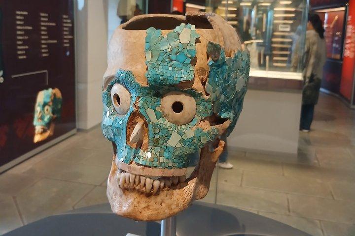 オアハカ市、通りを歩き、市場を巡り、美術館に立ち寄る。