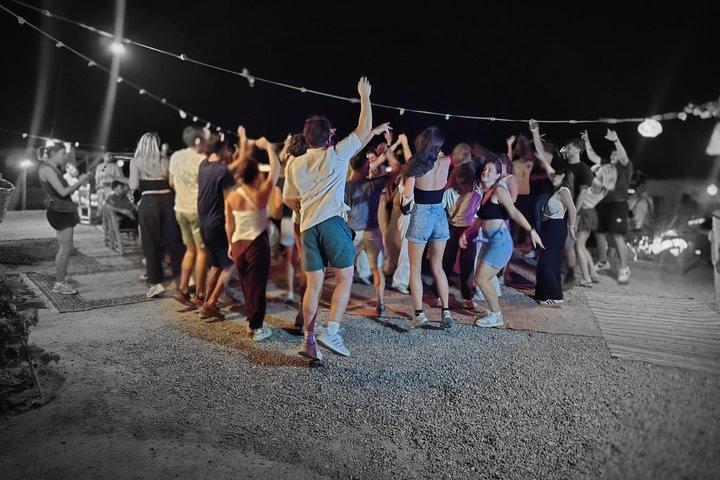 アガファイ砂漠の夕日ディナー、ファイヤーショー、音楽と星空観察