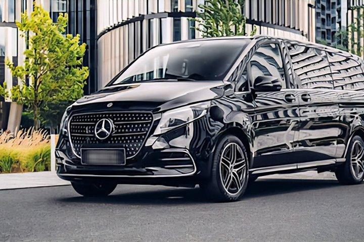 プライベート・イーグルズ・ネスト、第二次世界大戦のバンカー＆ベルヒテスガーデンでのランチとチケット