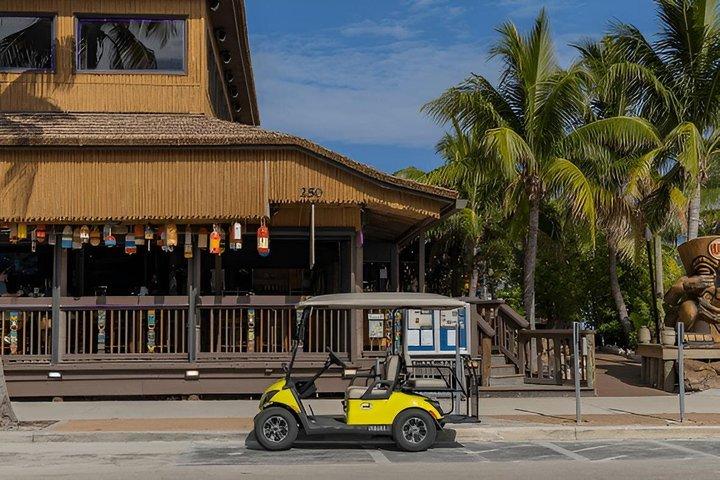 フォートマイヤーズビーチでのゴルフカートレンタル6日間