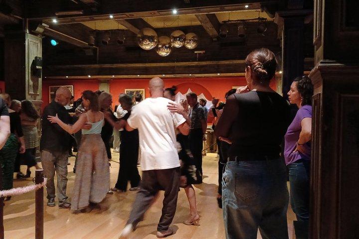 Buenos Aires Private Milonga Tour: The Authentic Tango Inmersion