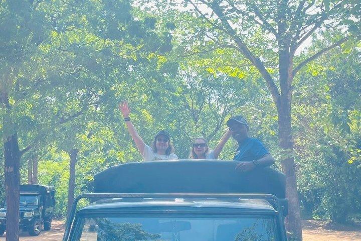 スリランカの隠れた遺産文化と市内観光4日間