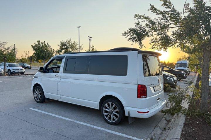 ネヴシェヒル空港(NAV)からカッパドキアのホテルへの専用送迎