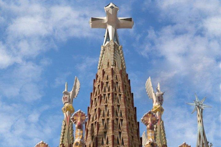 サグラダ・ファミリアへの少人数制ガイドツアー