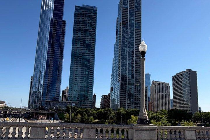 Chicago Lakefront Trail: A Self-Guided Bike Tour