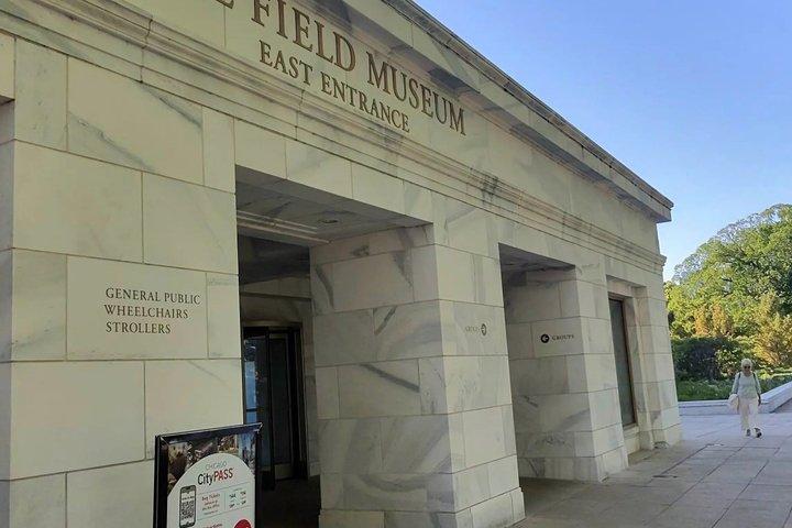 Chicago Lakefront Trail: A Self-Guided Bike Tour
