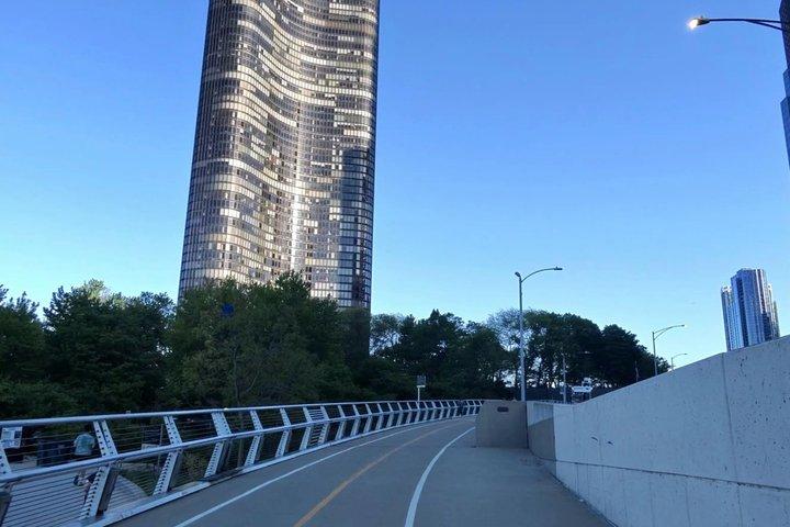 Chicago Lakefront Trail: A Self-Guided Bike Tour