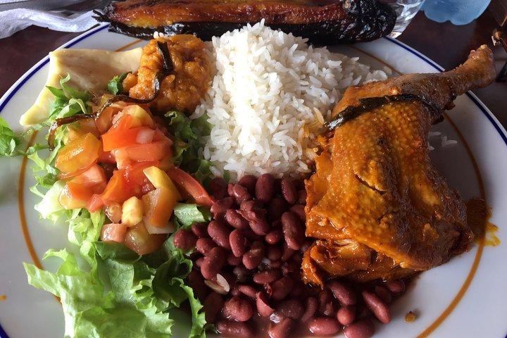 Sarapiquí Traditional Hands-On Cooking Class with a Local Host