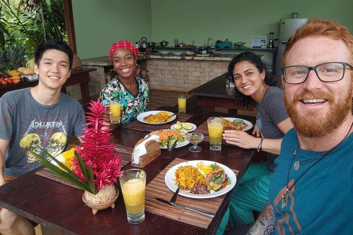 Sarapiquí Traditional Hands-On Cooking Class with a Local Host