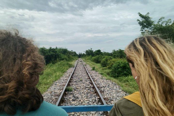 Private One Day Tour to Battambang & Bamboo Train