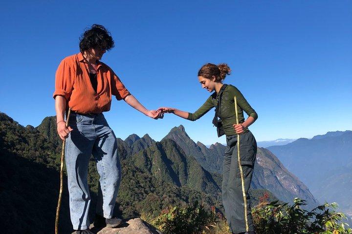 Randonnée d'une journée complète à Fansipan Peak avec Guide local