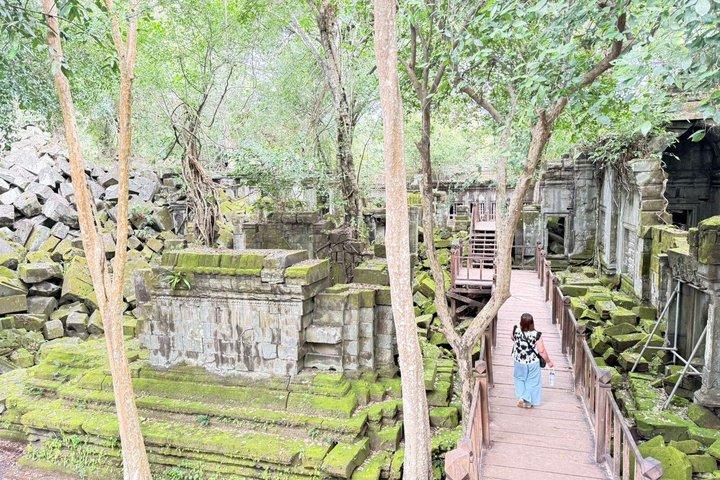 Kbal Spean & Beng Mealea ジャングルツアー:プライベート日帰り旅行