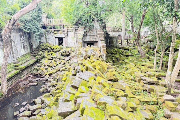 Kbal Spean & Beng Mealea ジャングルツアー：プライベート日帰り旅行