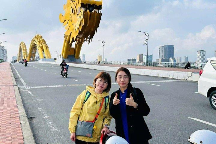 バイクでのプライベートダナン観光ツアー（アオザイライダー付き）