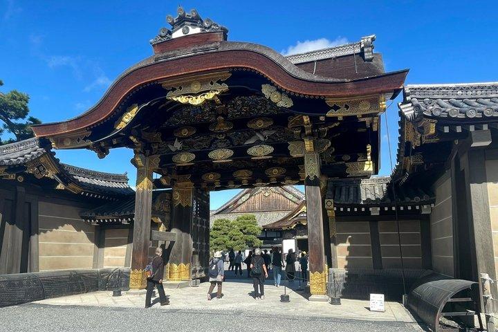 Private Kyoto-Tour mit einem spanisch- oder englischsprachigen Reiseleiter