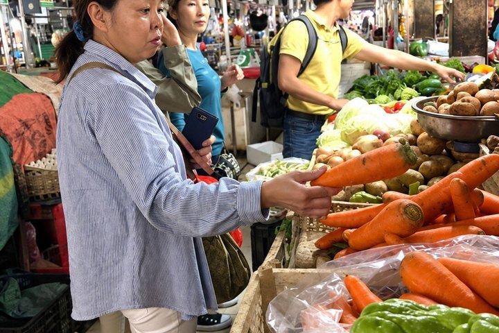 地元の市場、バスケットボート、カニ釣り＆料理教室