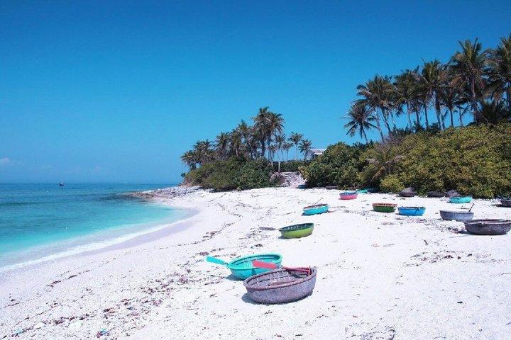 Ho Chi Minh City to Vung Tau Private Beach Tour