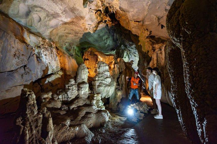Tropical Cruise Day Trip To Lan Ha Bay From Ha Noi