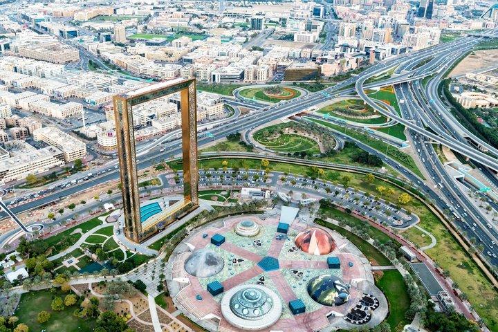 Tour privato con accesso prioritario alla Dubai Frame e al Zabeel Park