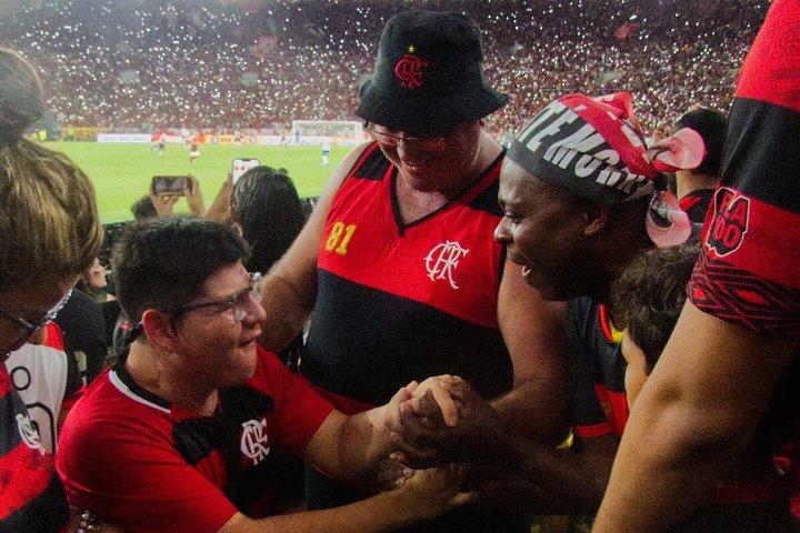 マラカナンスタジアムでのサッカー観戦（チケット、ガイド、送迎込み）
