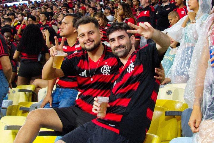 マラカナンスタジアムでのサッカー観戦（チケット、ガイド、送迎込み）