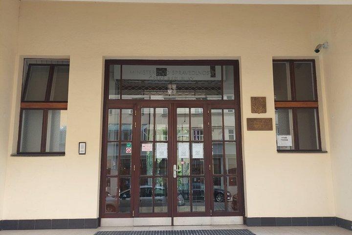 Prag Udemysterie Spil Efter Jan Masaryk-Sagen