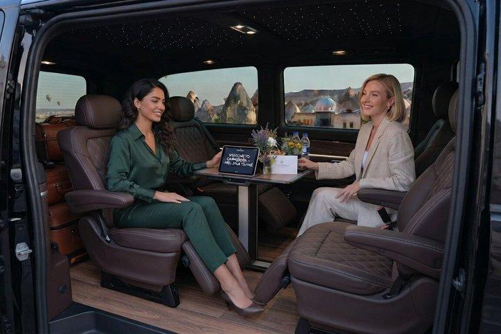 ネヴシェヒル カッパドキア空港 (NAV) からカッパドキアのホテルへの専用送迎