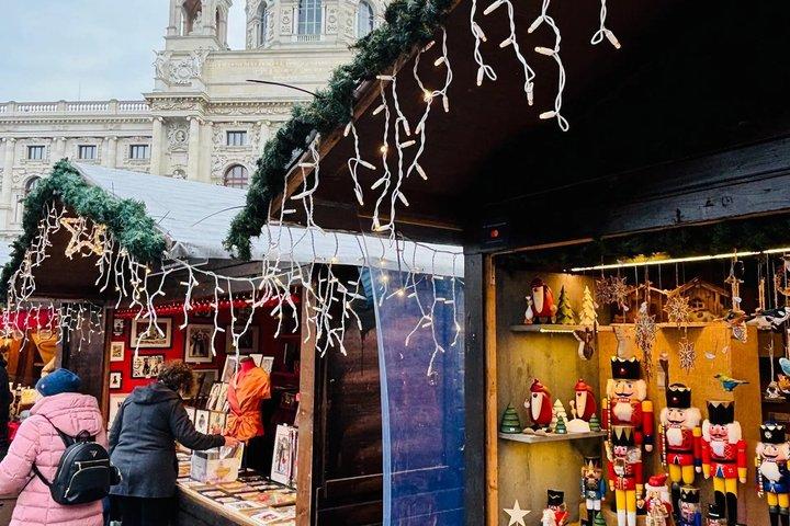 ウィーン散策ツアー クリスマスマーケット（音声付きクイズ付き）