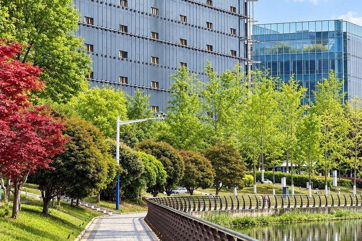 セルフガイドポッドキャストツアー 上海:石庫門の影