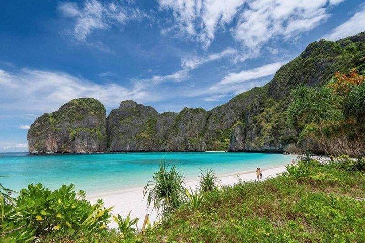 カタマランによるプーケット、ピーピ、カイ諸島シュノーケリングツアー