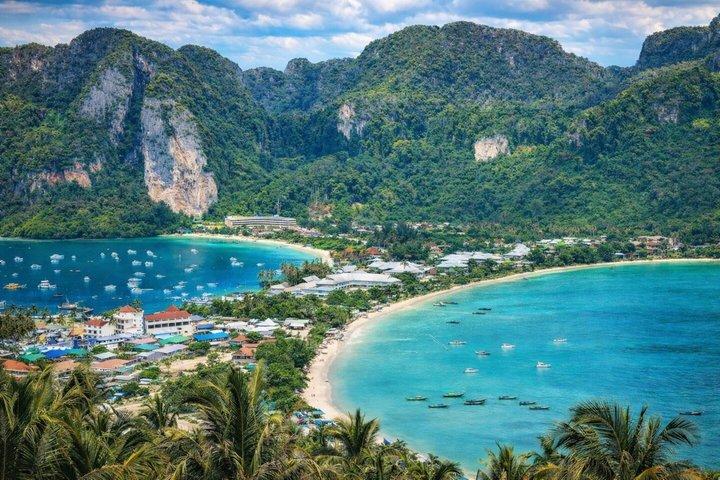 カタマランによるプーケット、ピーピ、カイ諸島シュノーケリングツアー