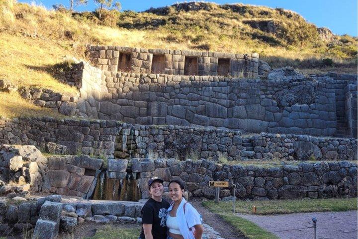 クスコ市内ツアー:コリカンチャと4つのインカ遺跡