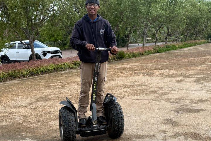 ケープ・ワインランドズ セグウェイツアーとステレンボッシュでのワインテイスティング