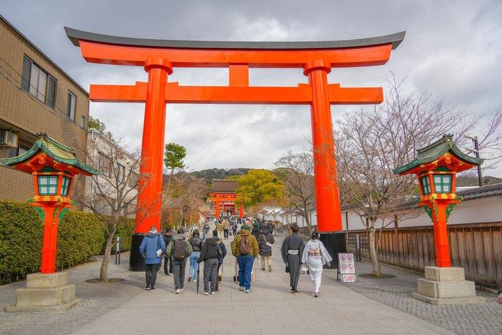 京都プライベートツアー二条嵐山と伏見稲荷ENとES