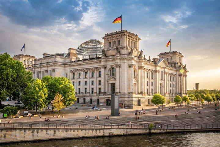 Berlin Spree River City Highlights Sightseeing Cruise