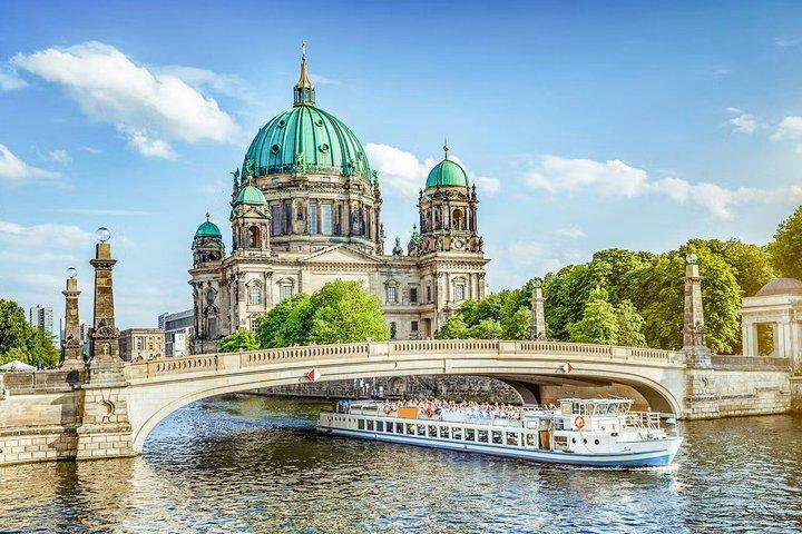 Berlin Spree River City Highlights Sightseeing Cruise