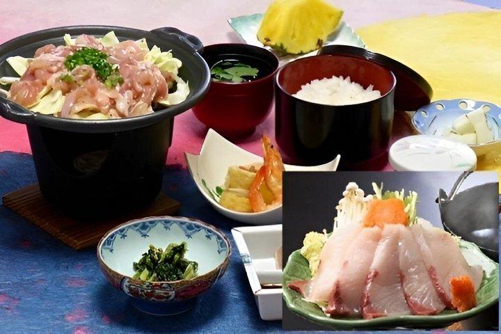 東京発 白川郷ライトアップと高山・温泉2日間ツアー